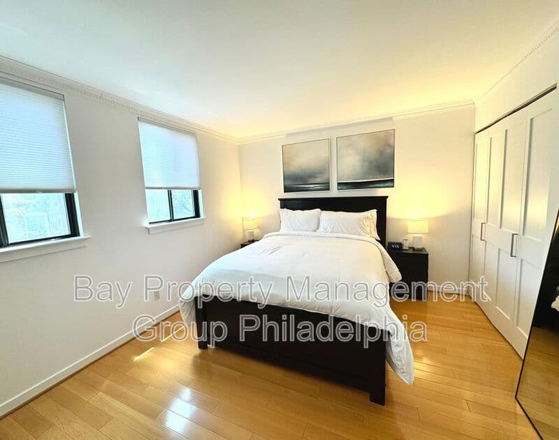 Philadelphia House: 834 N Newkirk St