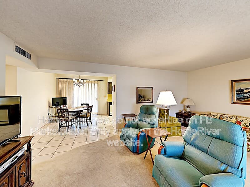 Sun City House: 10413 W Oak Ridge Dr