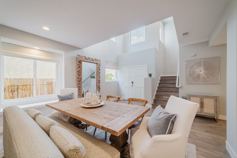 Carlsbad House: 7528 Navigator Circle