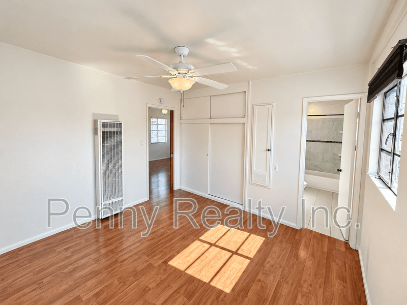 San Diego Condo: 4578-82.5 34th St.