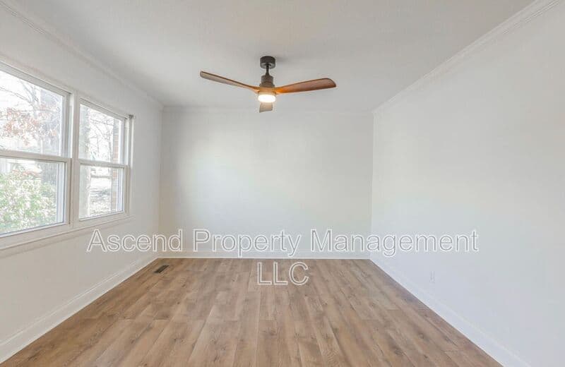 Ooltewah House: 8514 Maplewood Trail