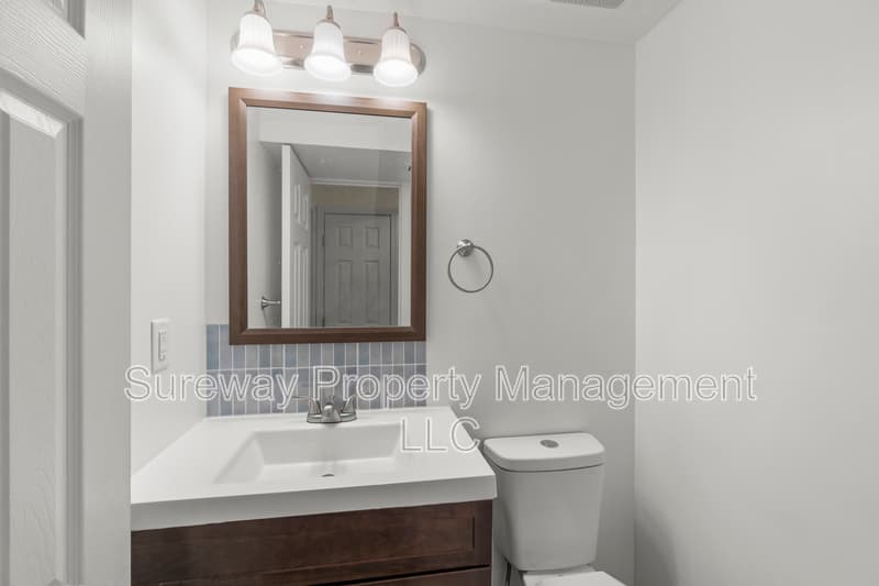 Browns Mills House: 211 California Trail