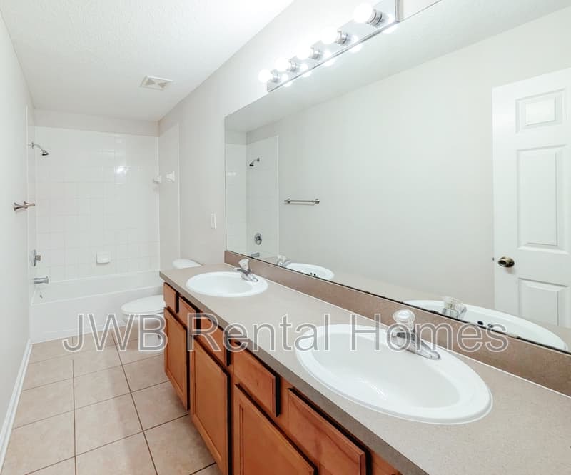 Jacksonville Condo: 6700 Bowden Rd #103