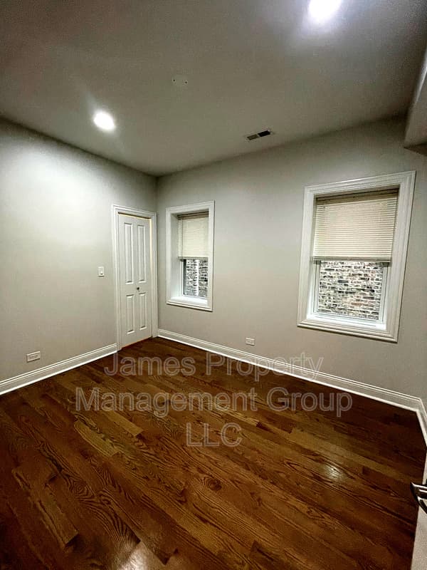 Chicago Condo: 4819 N. Kenneth Unit # 1
