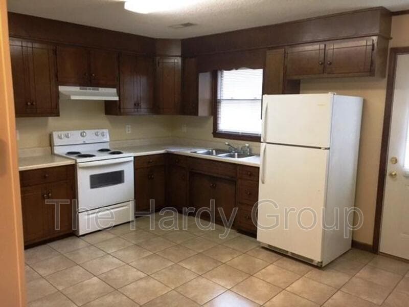 Winchester Condo: 308-B 4th Avenue NW