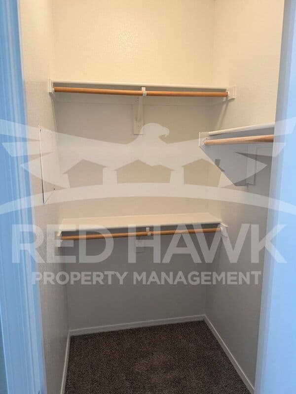 Chandler House: 900 S 94th St