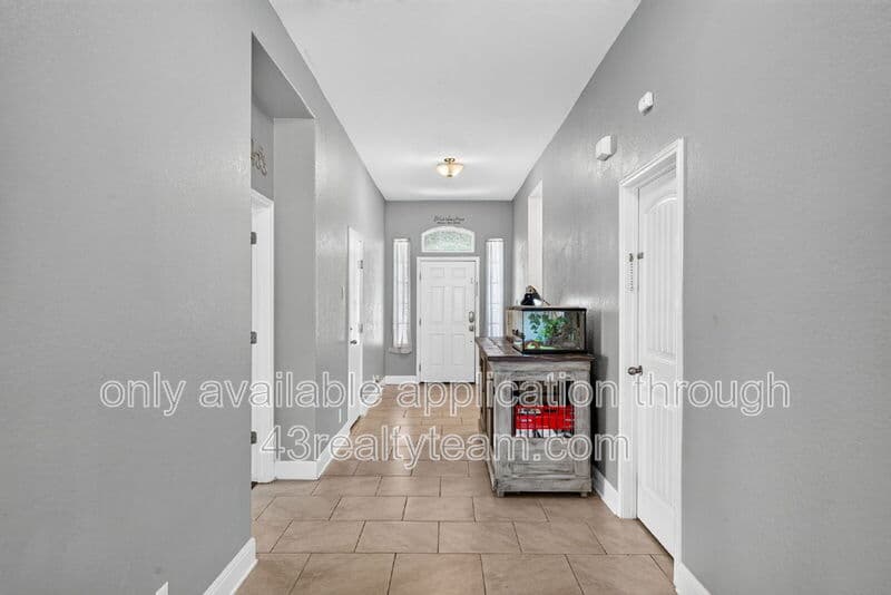 San Antonio House: 215 Rose Spoonbill