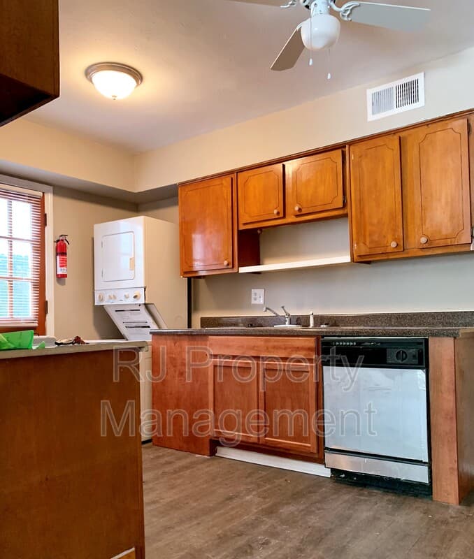 Memphis Condo: 2093 Jefferson Ave