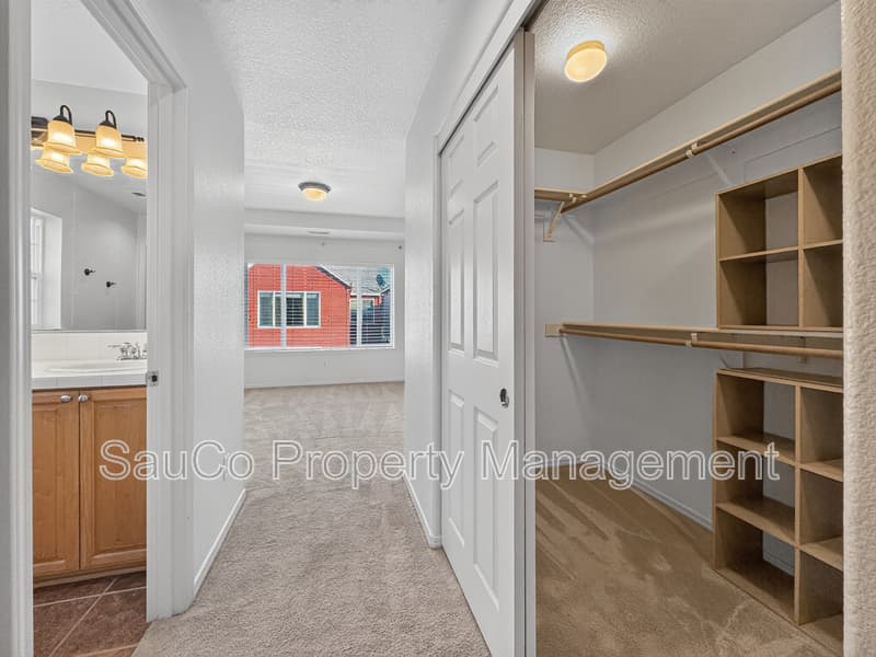 Hillsboro House: 902 SE Portlandia Ave