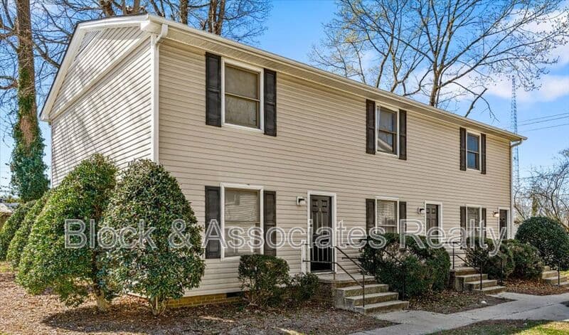 Greensboro Condo: 1628 Spring Garden