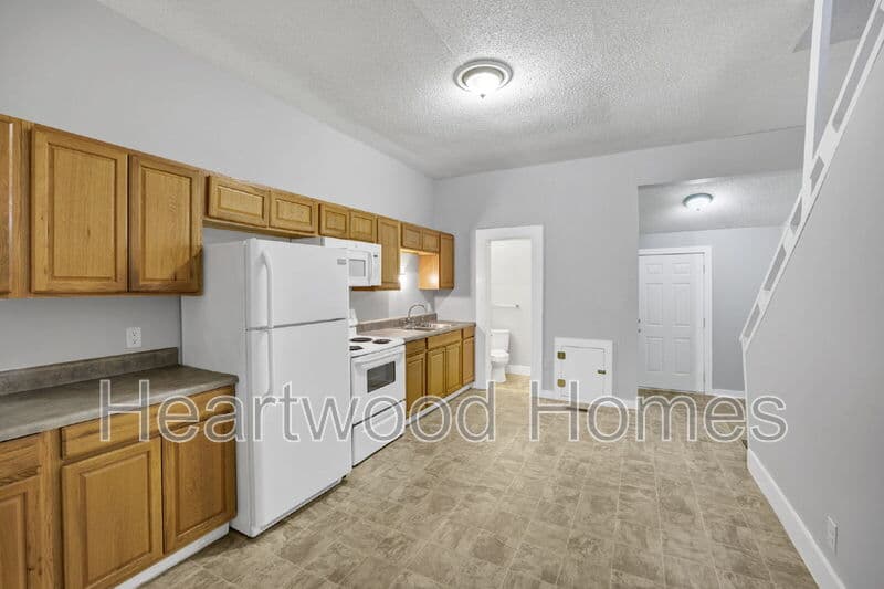 Columbia Condo: 119 Church Street