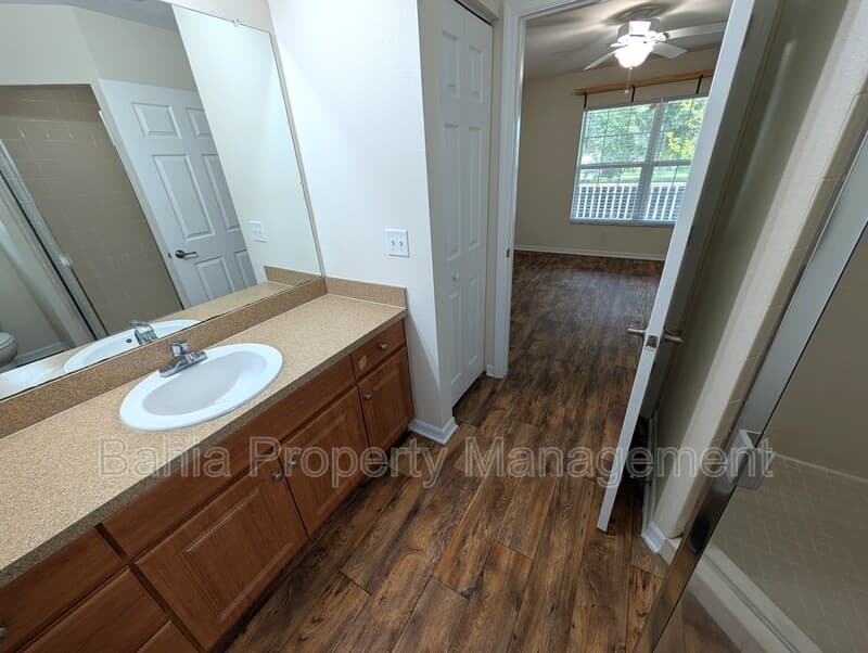 Ruskin House: 1122 Shared Passion St