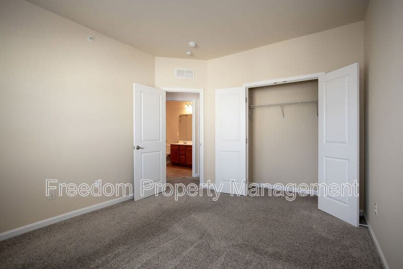 Gainesville Townhome: 7408 Brunson Cir