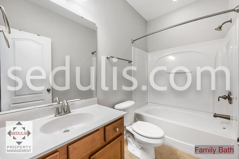 Moncks Corner House: 114 Maywood Drive