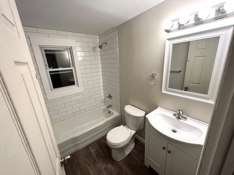East Hartford Condo: 353 A Main Street
