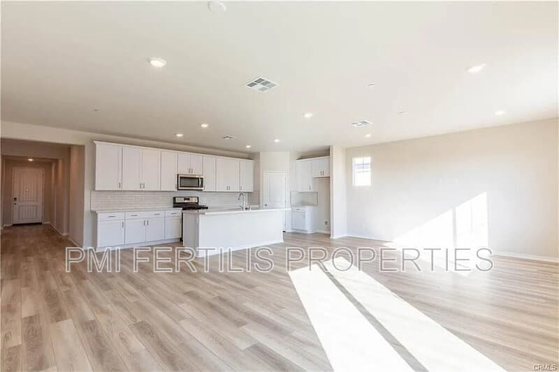 Menifee House: 29962 Warrior Way