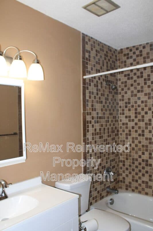 Augusta House: 2248 Winston Way