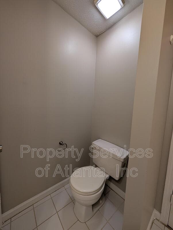 Atlanta Townhome: 2680 Pine Tree Rd NE