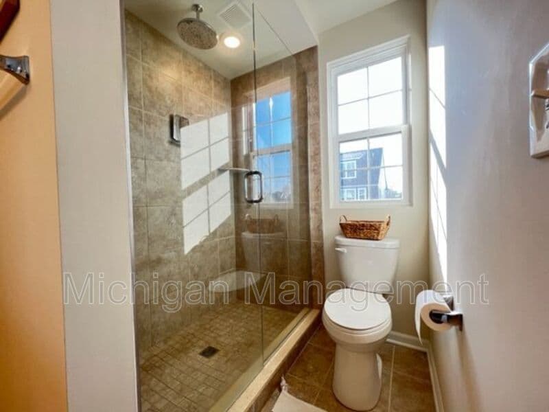 Plymouth Condo: 263 N Sydney Ct