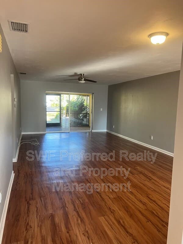 Cape Coral Condo: 4341 Country Club Boulevard
