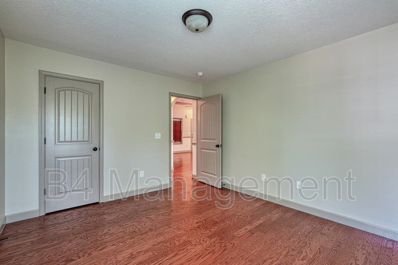 Inman House: 151 Harvest Ridge Drive