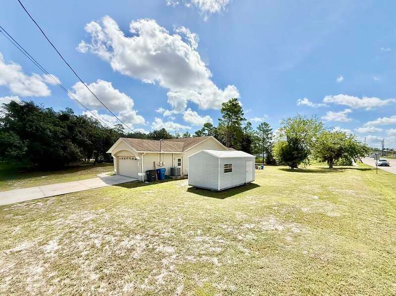 Weeki Wachee House: 10300 Noddy Tern Road