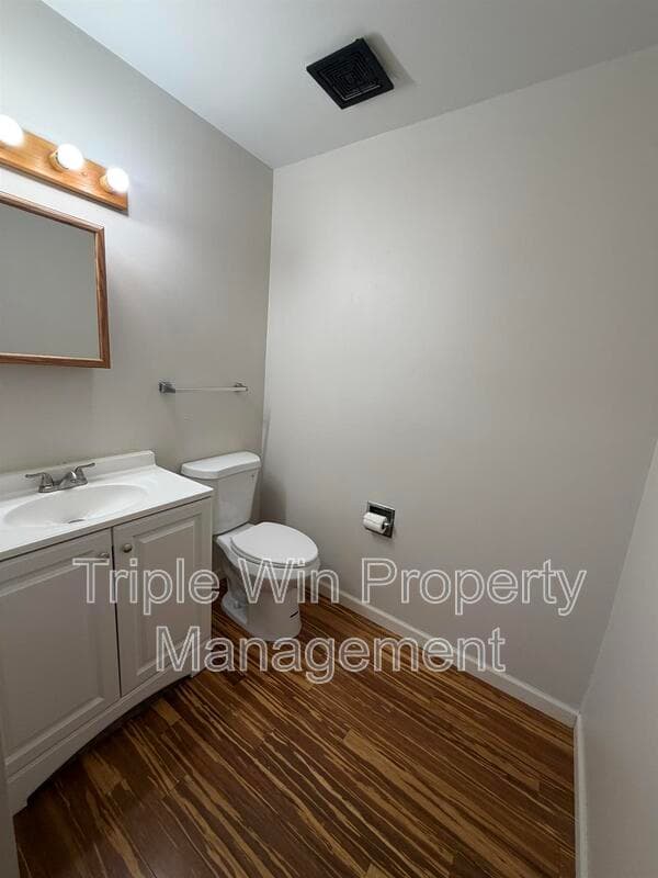 Saint Charles House: 224 Diekamp Ln