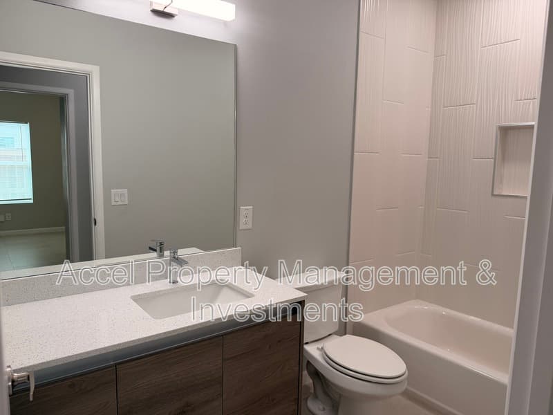 Edinburg Condo: 816 N. Abbey Ave.