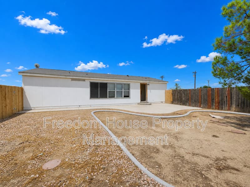 Pahrump House: 4400 Vicki Ann