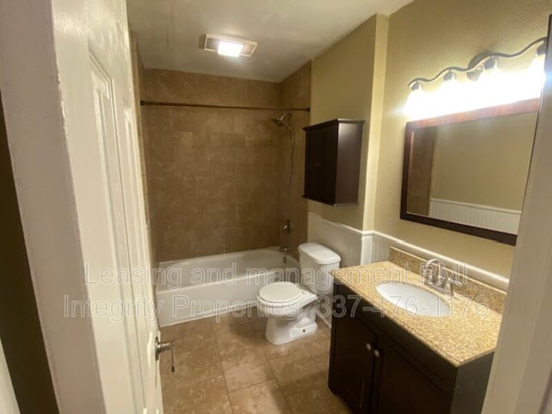 Lafayette Townhome: 25 Morning Glory Sq