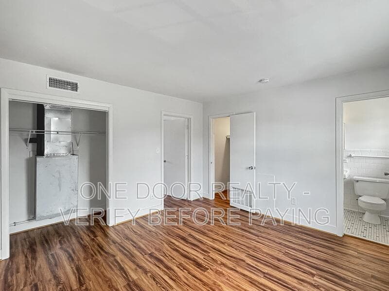 Williamsburg Condo: 732 Scotland Street