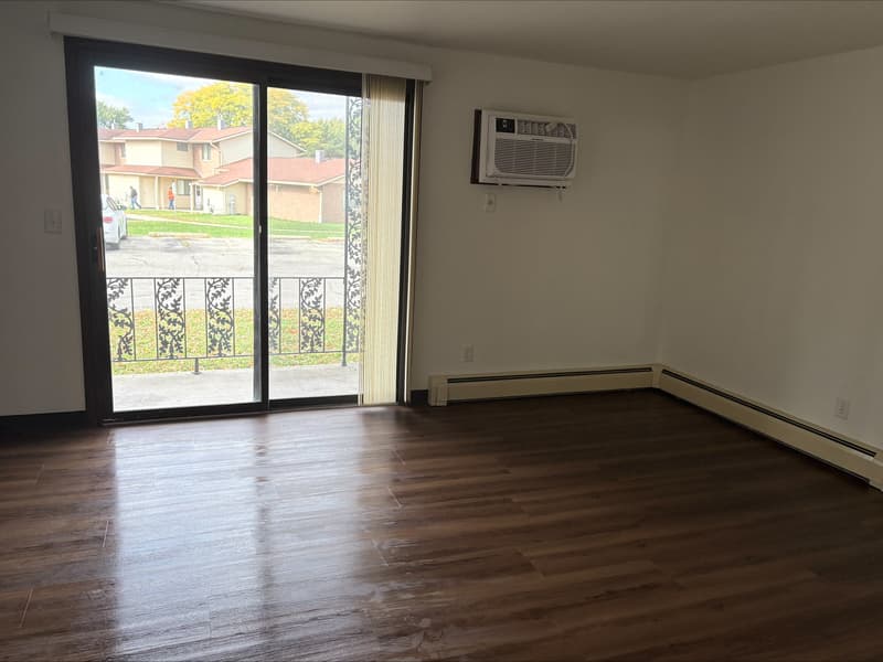 Green Bay Condo: 535 Spinnaker Lane - C