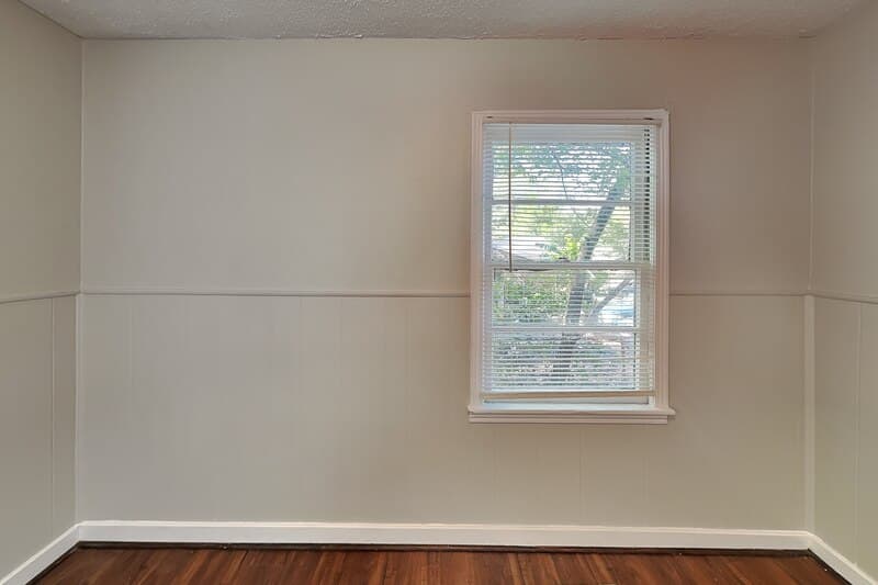 Birmingham House: 441 13th Ave NW