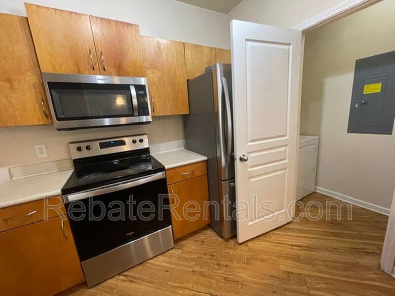 Jacksonville Condo: 8290 Gate Parkway W