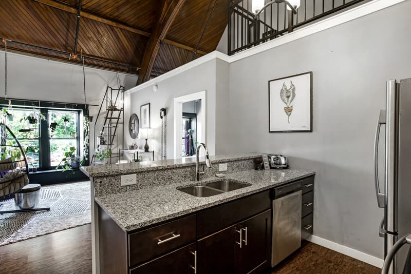 St. Louis Condo: 4301 Olive St