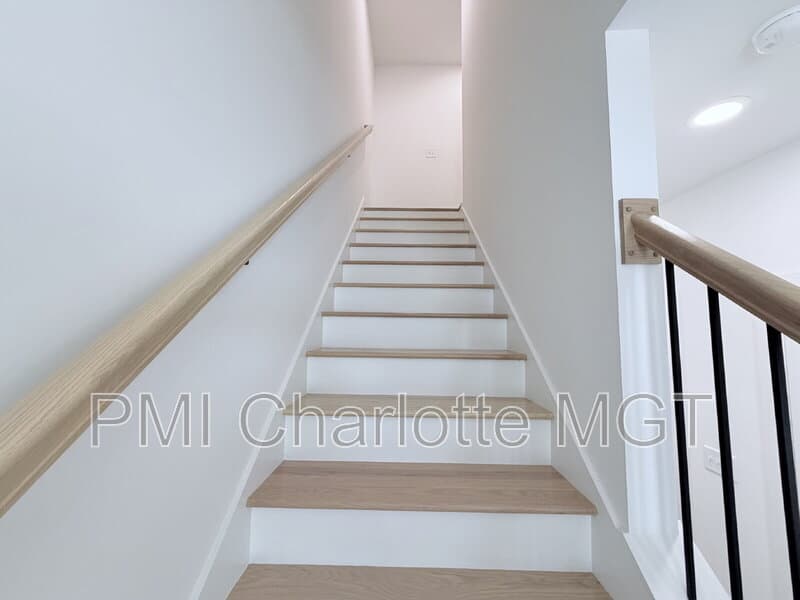 Charlotte Townhome: 7521 Lawyers Road
