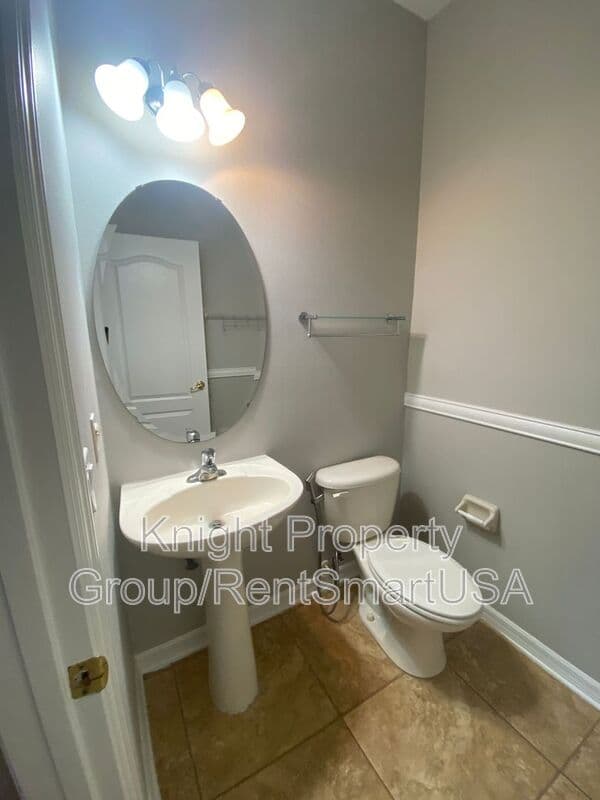 Apopka House: 2265 Home Again Rd.