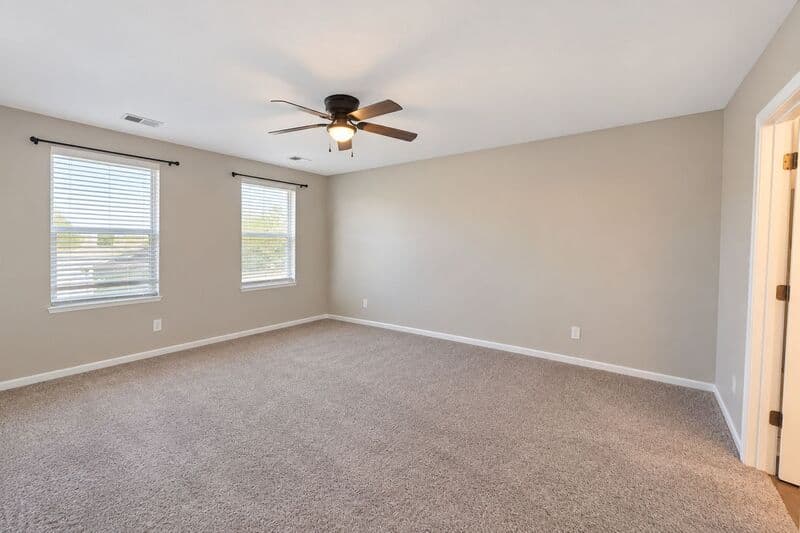 Savannah House: 3 Cadre Circle
