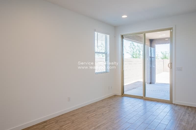 Phoenix House: 9348 W Glenrosa Ave
