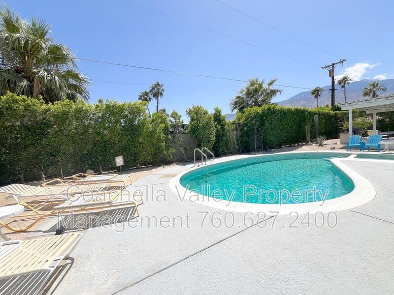 Palm Springs House: 2719 E Ventura Road
