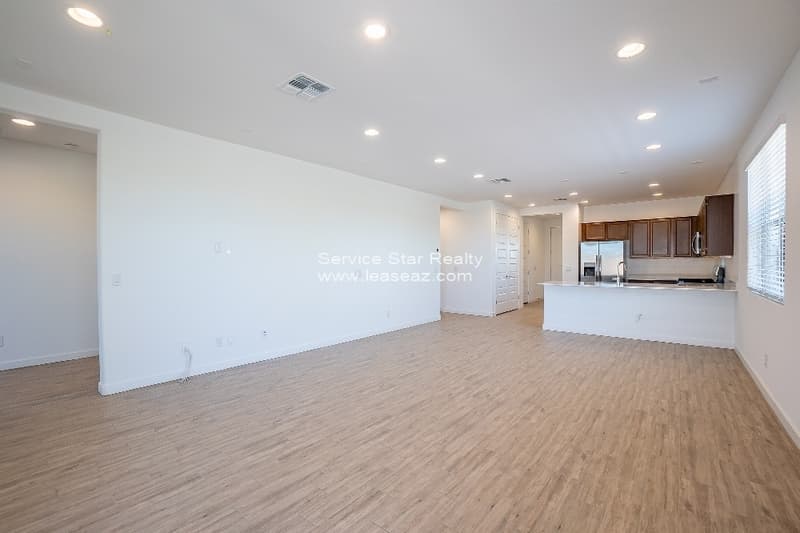 Phoenix House: 9348 W Glenrosa Ave