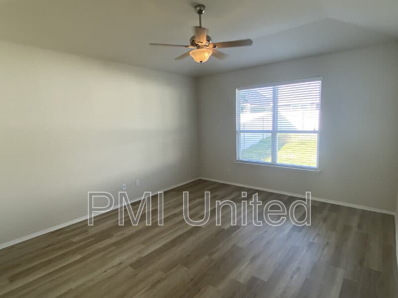 Aubrey House: 9145 Blackstone Dr