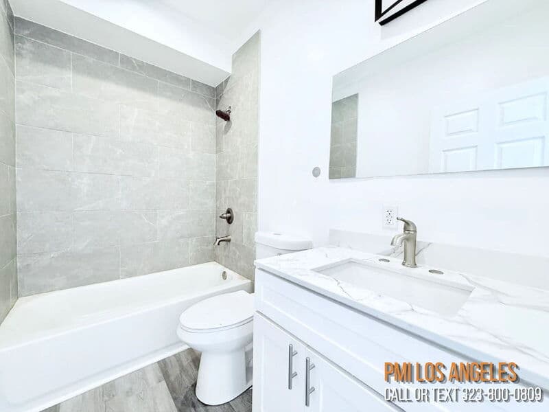 Los Angeles Condo: 1258 Leighton Avenue