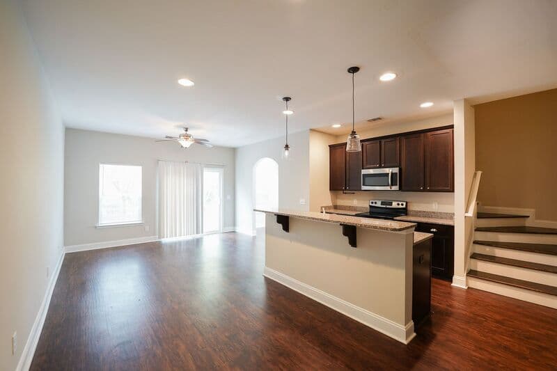 Richmond Hill House: 10 Kepler Loop