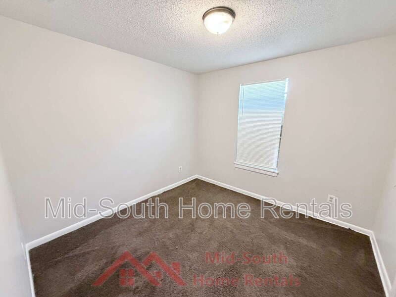 Memphis House: 5151 Corkwood Dr