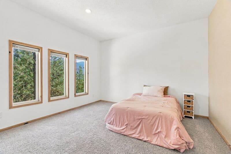 Liberty Lake Condo: 24817 East Liberty Creek Road - 2