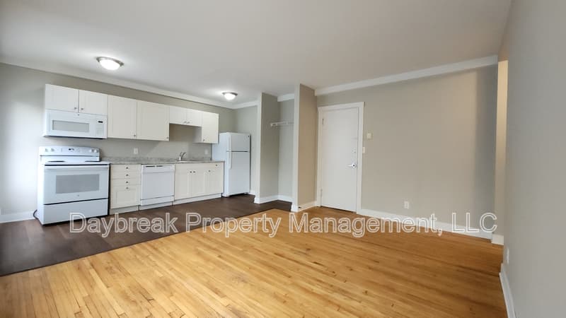 Fargo Condo: 1258 10th St. North - 101