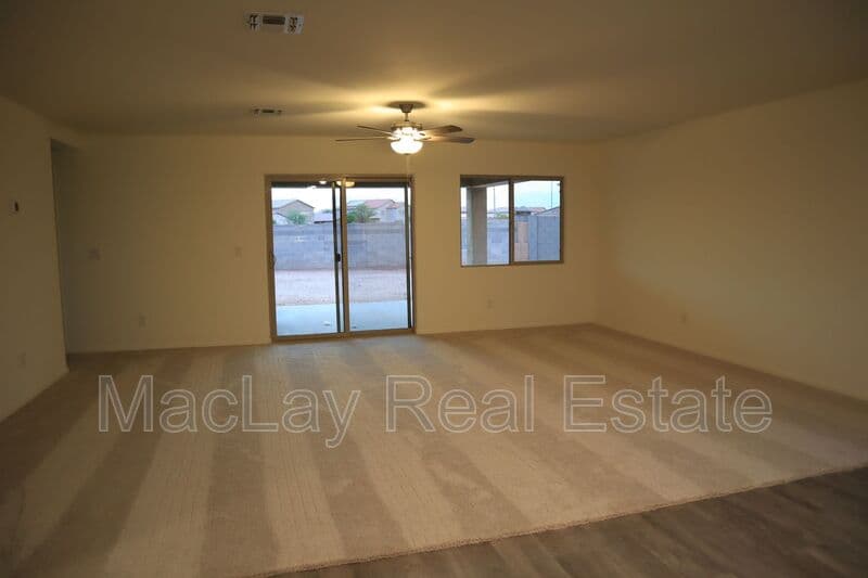 Casa Grande House: 1520 E Kendall pl