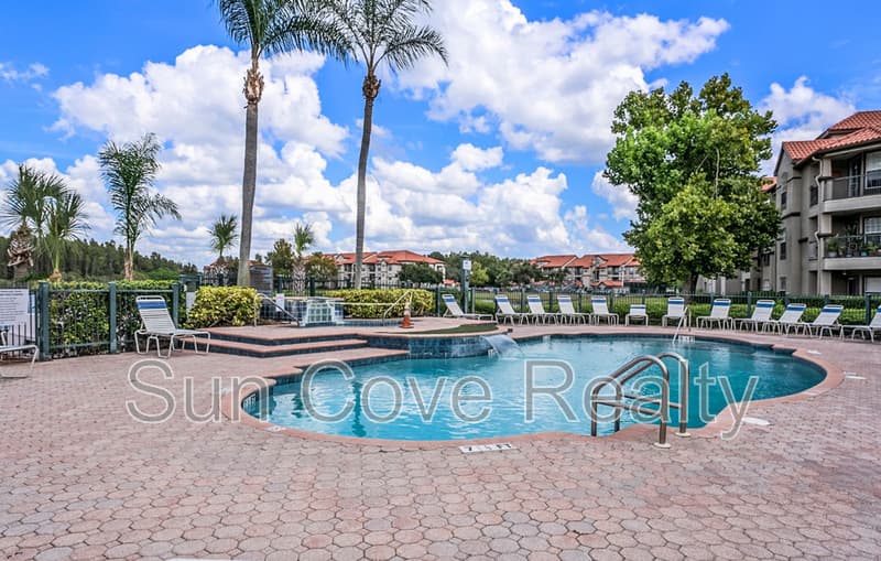 Lutz Condo: 4201 Woodstorks Walk Way
