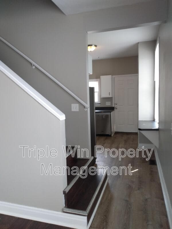 St. Louis House: 236 Wachtel Ave